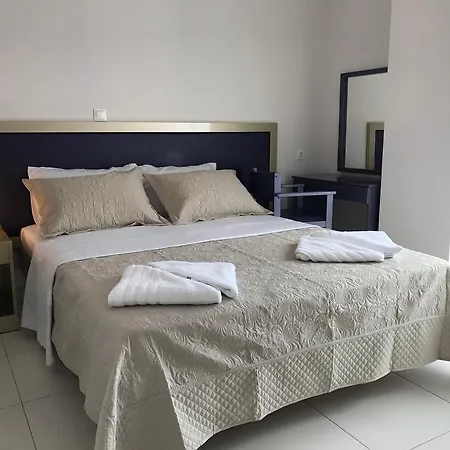 Ξενοδοχείο με διαμερίσματα San Antonio Apt Rhodes City